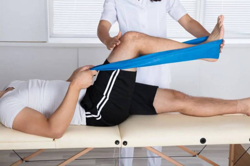 Các Phương Pháp Phục Hồi Sau Chấn Thương Đầu Gối 4 Điều trị hỗ trợ